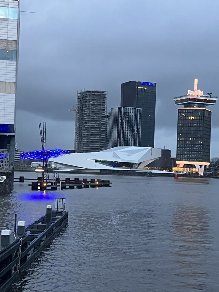 VivianeMeeren's tweet photo. #AmsterdamEye #EyeFilmMuseum #ADAMTower #AmsterdamTower #AmsterdamNoord #AmsterdamCentraal #SchemeringDageraad #DawnDusk #Amsterdam https://t.co/Ca54iX4czb