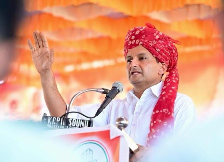 virenderrathor's tweet photo. कांग्रेस के वरिष्ठ एवं युवा नेता, राज्यसभा सांसद श्री @DeependerSHooda जी को जन्मदिन की हार्दिक बधाई एवं शुभकामनाएं!
ईश्वर से आपके अच्छे स्वाथ्य और दीर्घायु की प्रार्थना करते हैं। https://t.co/rXixR9GLwR