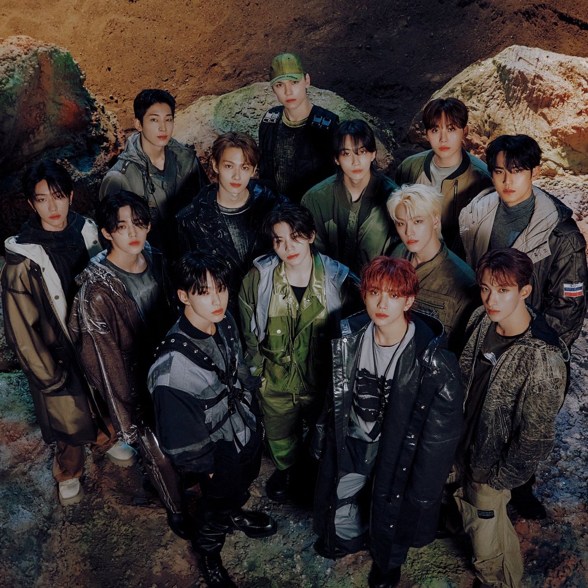 SEVENTEEN becomes the best-selling K-Pop artist in Hanteo history, with 25.8 million copies sold.