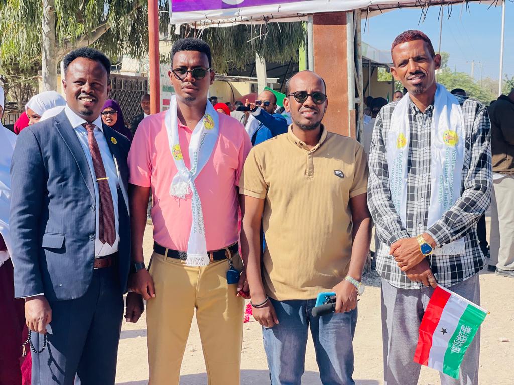 BahsaneQ's tweet photo. Soo Dhaweyntii Madaxweynaha Somaliland Mudane Muuse Biixi Cabdi. https://t.co/Zk60bjyS7O