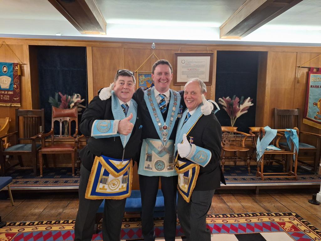 In the final trilogy of the Manning story, Oli Manning was installed as Master of the Lodge of Unity 567 in excellent form by his brother Ben and father Peter on 3rd January 2024. Oli is looking forward to a busy year in the Lodge with plenty of ceremonies to keep him busy.