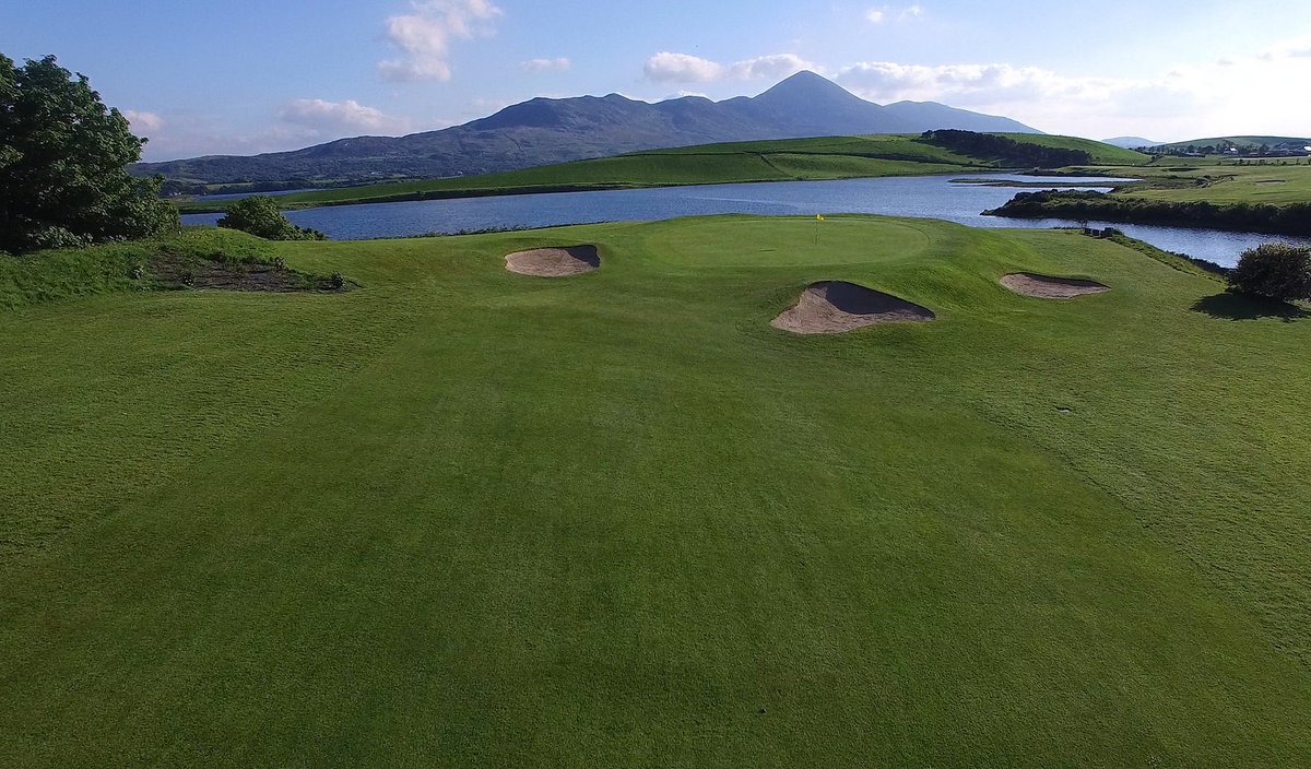 This is the beautiful <a href="/GOLFWESTPORT/">Westport Golf Club</a> in County Mayo on the west coast of Ireland. This magnificent parkland course offers stunning views of Croagh Patrick and the surrounding countryside. The welcome extended to visitors is always something special 🇮🇪⛳️☘️
