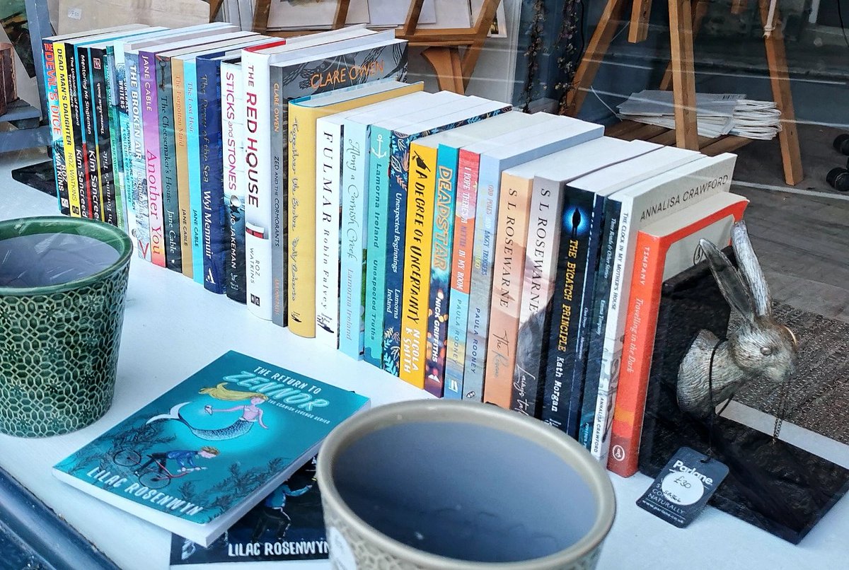 Didn't get the book you wanted for Christmas?? Well look no further as we are offering 20% OFF all our collection of #Cornish #authors #books until Saturday 13th Jan ..

#supportauthors #cornishauthors