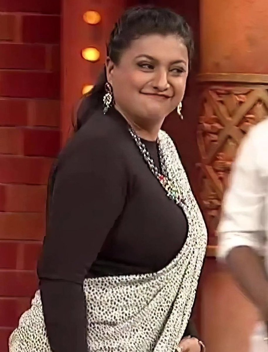 kasikunalu60332's tweet photo. Ee roja lanja sanla tho boxing cheyyalani vundhi puku dengukunta kiss chesthu sanlu pisukutha lanja vi🍆🍆🤤🤤🤤
#kkroja https://t.co/TQeK7fWjdB