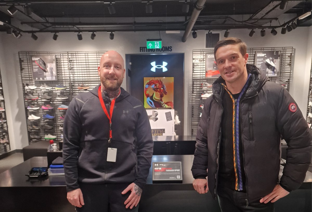 Great to see @hype_merseyside Chief Executive & Founder, Matt, connecting with @UnderArmour store manager, Colin, in Liverpool! 🙌🏾 Learn how #BeyondSport X #UnderArmour partner, HYPE, is transforming young lives through sport: bit.ly/3XUZPZl