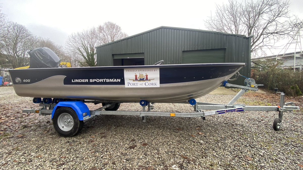 PortofCork's tweet photo. It’s great to see early morning activity on the river with our local rowing clubs. 
We were delighted to be able to support @LeeRowingClub recently with the purchase of their new safety launch which is being put to great use. Best of luck with the launch and all the best for 2024 https://t.co/JnaLNt01kr