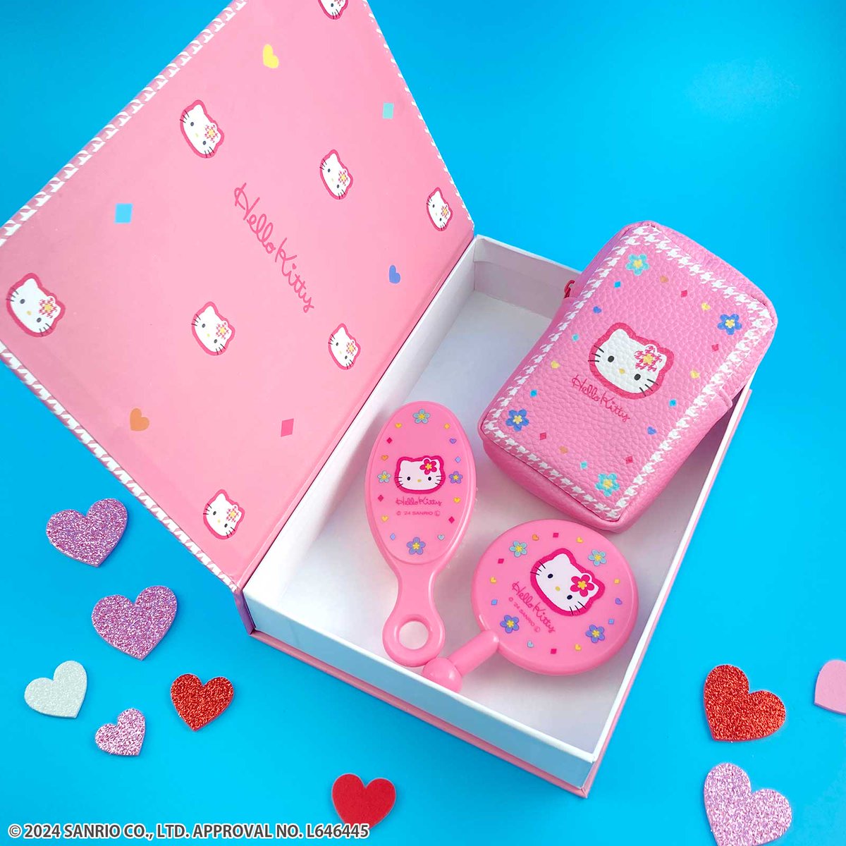 ハローキティの“平成レトロ”アイテム登場❗️ ポケベル＆ガラケー