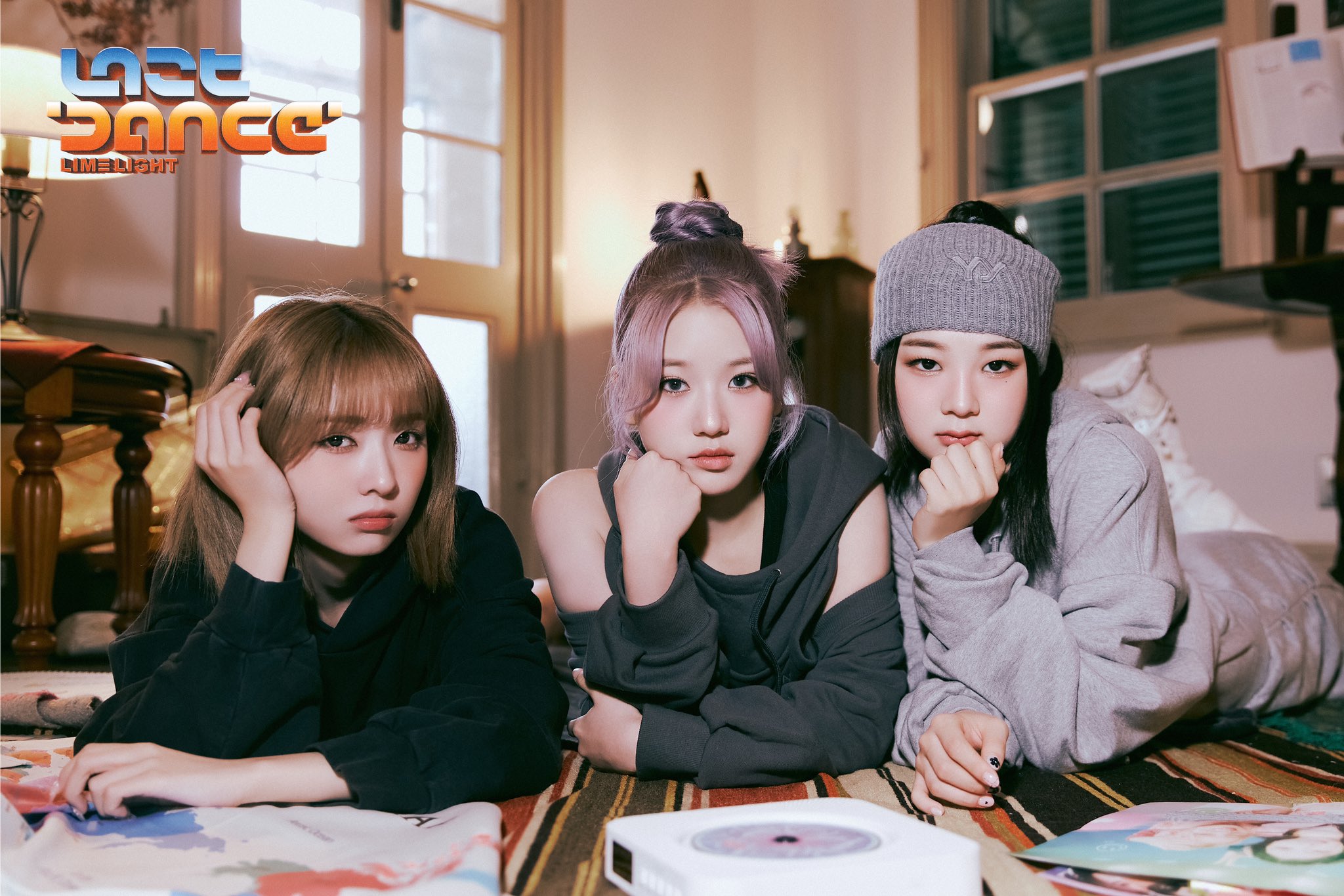 GC_KiDCbUAARXFm