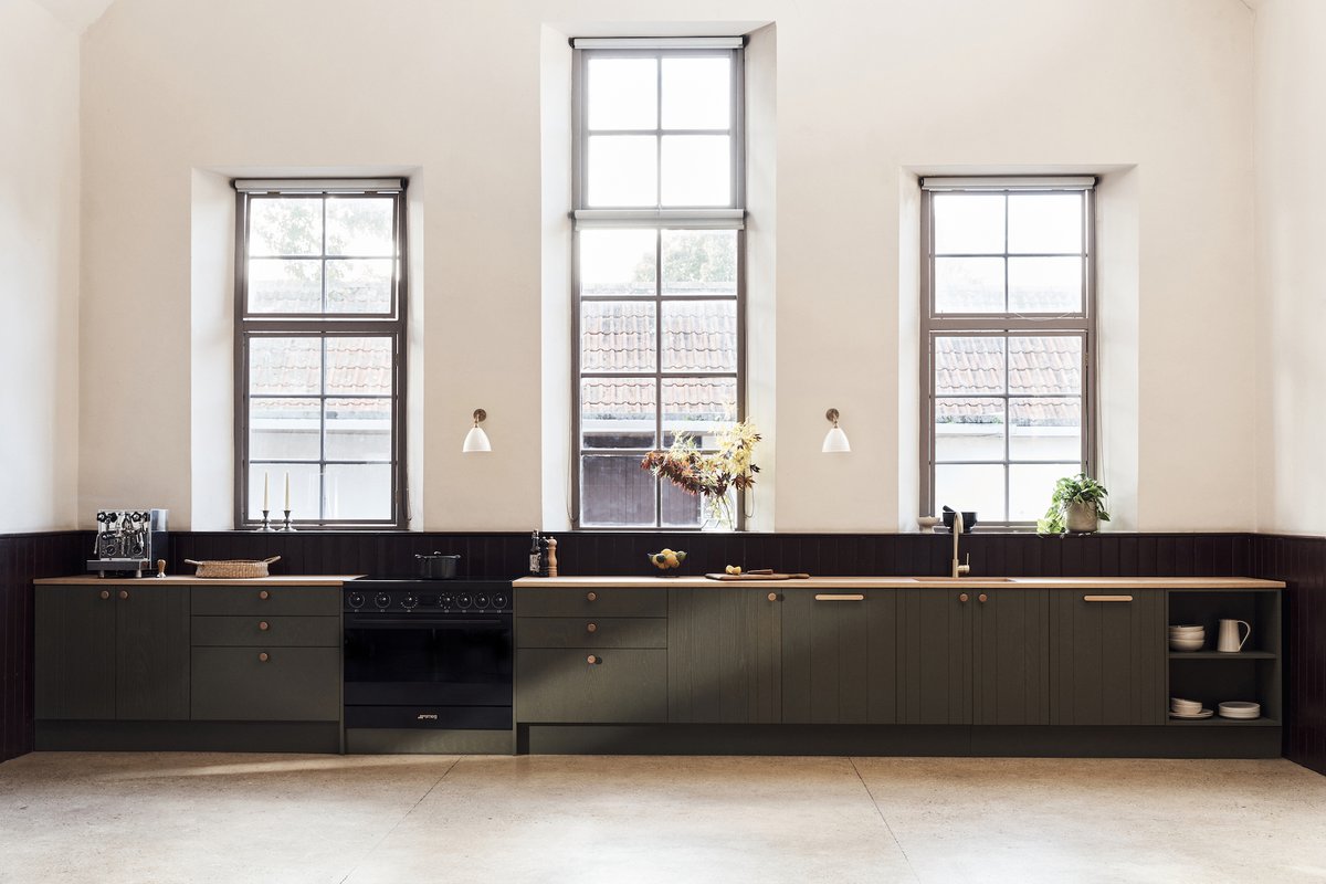 roman_c's tweet image. Kitchen of the Week: Another Country + Husk in England dlvr.it/T0xTd1 #IKEA #KitchenoftheWeek #KitchenCabinets | BidBuddy.com