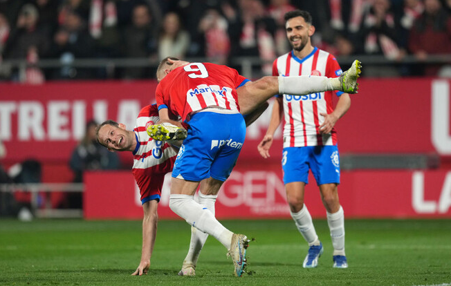 ssportsscience's tweet photo. Dovbyk's assist and a hail of goals. Girona snatched victory from Atletico
A gorgeous match in Girona ended with a victory for the home side https://t.co/Wfl34ItYw7