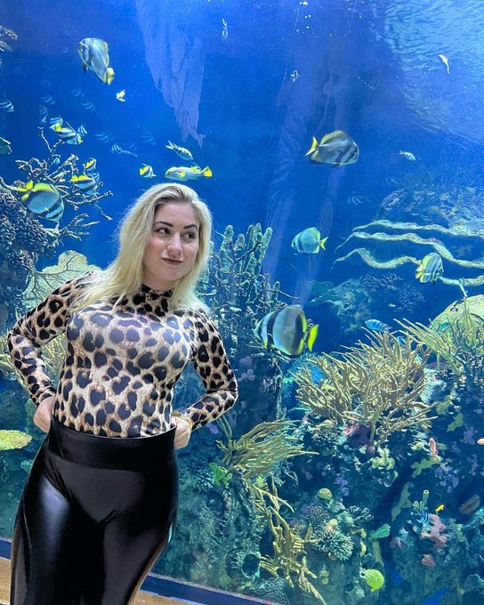 Goodmorning!😘 WYD Today?😊 Come See my@More Sexxxy Side&hellip;😏 https://t.co/sMoNts7oy9 (HUGE DISCOUNT!)😈 #legging<a class="tags" target="_blank" title="On Twitter" href="/?out=eyJ0eXAiOiJKV1QiLCJhbGciOiJIUzUxMiJ9.eyJpYXQiOjE3MjA3ODYzNTgsImlzcyI6InR3cG9ybnN0YXJzLmNvbSIsIm5iZiI6MTcyMDc4NjM1OCwiZXhwIjoxNzUyMzIyMzU4LCJyZWRpcmVjdF91cmwiOiJodHRwczovL3R3aXR0ZXIuY29tL01vcmUifQ.FDBQAePLLG3hyKpxaQzkJiRt43sBo6PHtSbP5s_j7SuJZEHlPpvu0OWvkEPMH7bd0OgPUIUu87PtYDSi4DR_6g">@More</a><a href="/tag/fashion"class="tags"><span>#fashion</span></a><a href="/tag/ootd"class="tags"><span>#ootd</span></a><a href="/tag/thursday"class="tags"><span>#thursday</span></a><a href="/tag/outfit"class="tags"><span>#outfit</span></a><a href="/tag/leggings"class="tags"><span>#leggings</span></a><a href="/tag/legging"class="tags"><span>#legging</span></a>