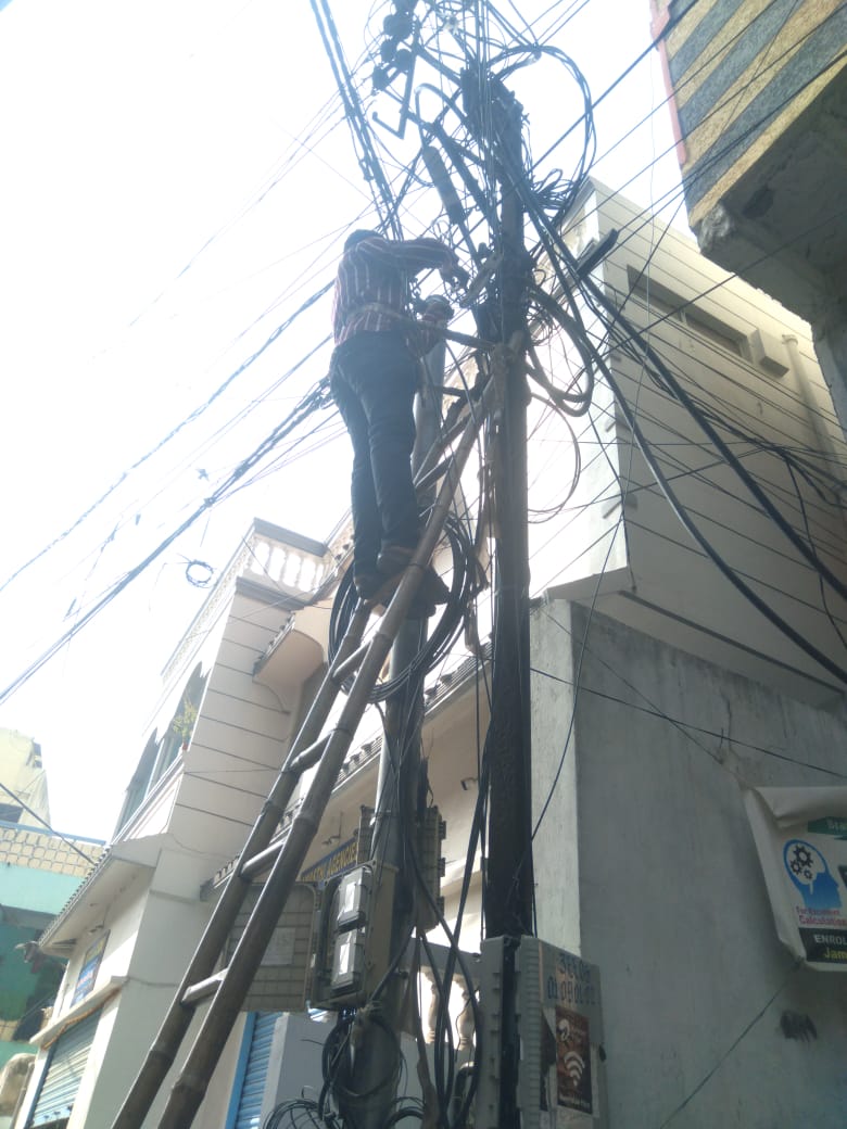 VasuDevan142707's tweet photo. @MohdQurram3 @EESL_khtbdzone @GHMCOnline Dear Citizen, 
Your complaint has been rectified please. https://t.co/GcyBQ6x8S1