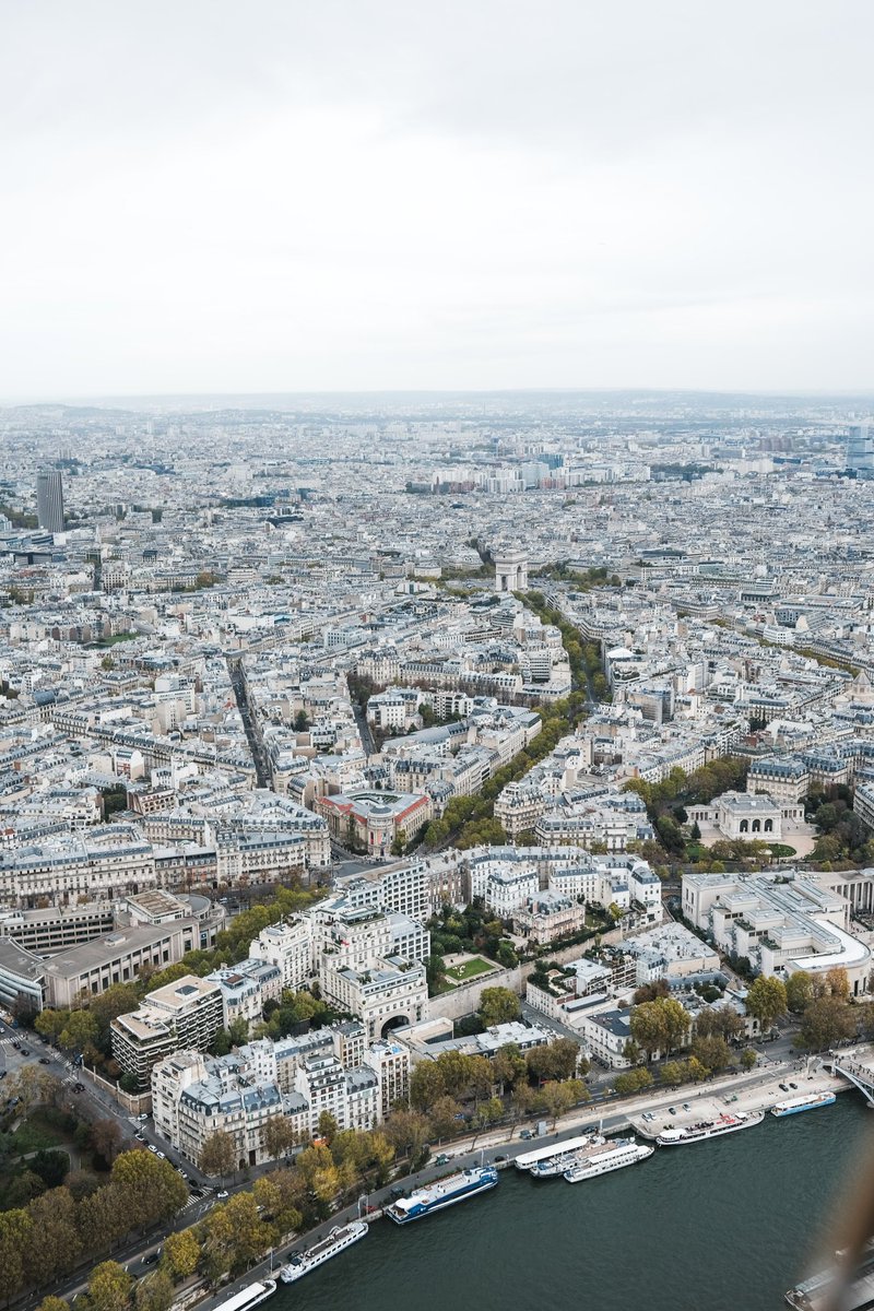 vtr_joe's tweet photo. Paname 🇫🇷
.
.
.
.
#eiffel #toureiffel #parisofview #view https://t.co/2koM7dcvdS