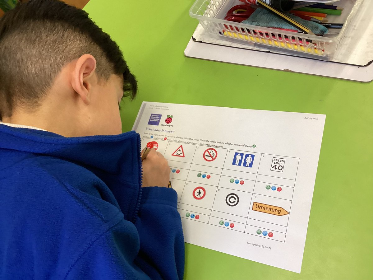 lowerhalstowsch's tweet image. As part of our ICT topic Desktop Publishing, Maple class investigated how words and pictures are used to communicate before having a go at creating their own party invitations on the computer. #computinginaction