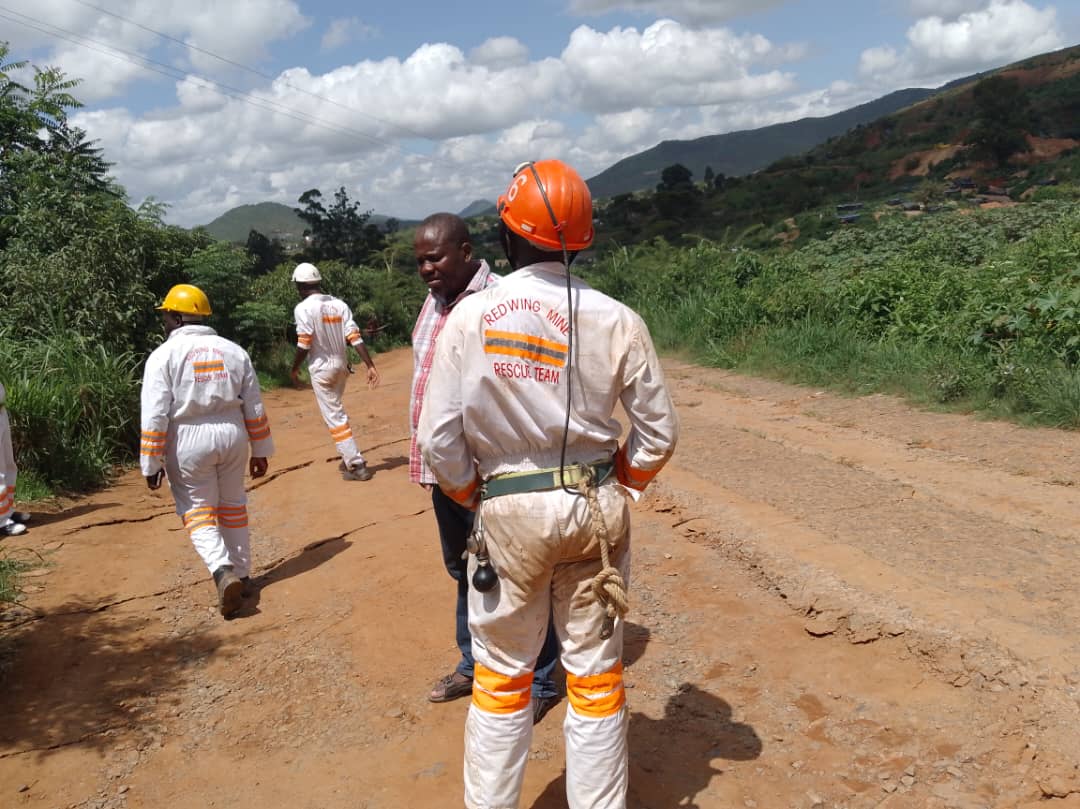 CRD ZIMBABWE (@crdzimbabwe) on Twitter photo Redwing mine, Tsapauta area collapses.Eye witness confirm 15 miners trapped underground.Area under betterbrands mining for 3 years and then left for Redwing mine workers. <a href="/ParliamentZim/">Parliament of Zimbabwe</a> <a href="/PenhalongaT/">Penhalonga youth Development trust</a> <a href="/PWYPZIM/">PWYP Zimbabwe</a> <a href="/NewsHawksLive/">TheNewsHawks</a> Redwing mine, Tsapauta area collapses.Eye witness confirm 15 miners trapped underground.Area under betterbrands mining for 3 years and then left for Redwing mine workers. <a href="/ParliamentZim/">Parliament of Zimbabwe</a> <a href="/PenhalongaT/">Penhalonga youth Development trust</a> <a href="/PWYPZIM/">PWYP Zimbabwe</a> <a href="/NewsHawksLive/">TheNewsHawks</a>