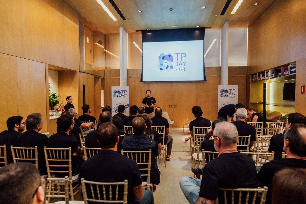 Team work to make the dream work. Colleagues at @tullettprebon gathered together for a team off-site. The day was about coming together and focusing on new ideas and opportunities for Brazil’s diverse client base. View our open roles: tpicap.com/tpicap/careers…