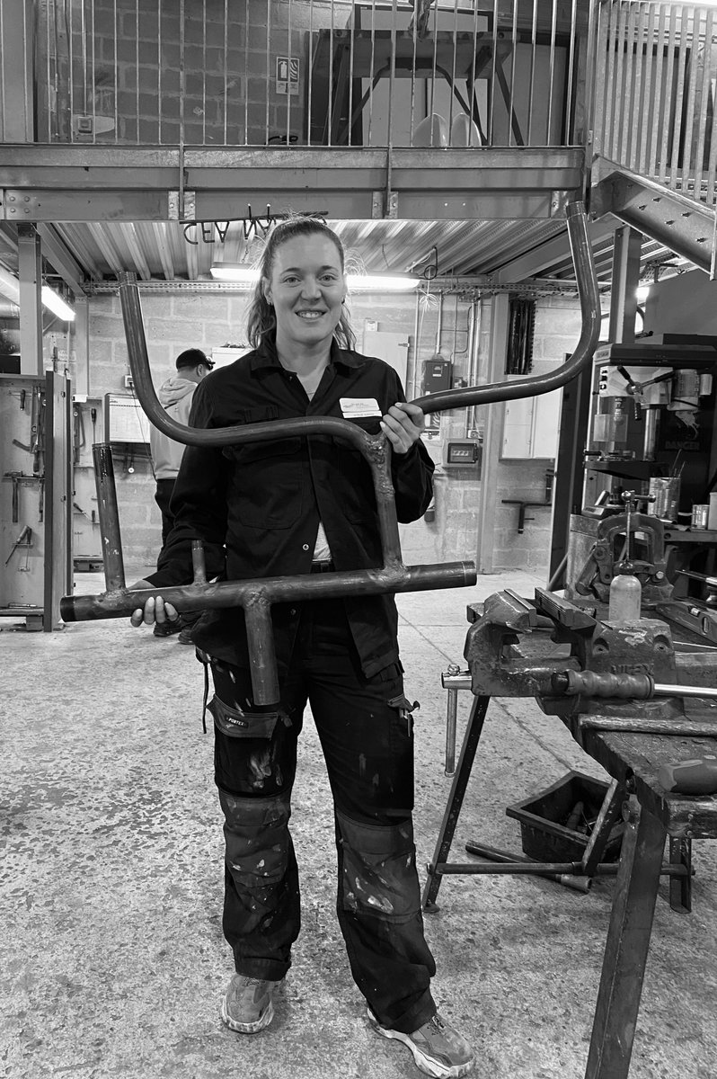 CAP Monteur en installations thermiques - 2ème année [Amélie] Rigueur | Détermination | Sourire #jeudiphoto #picoftheday #fierté #Proud #girlpower #work #stepbystep #cfabtp #atelier #Passion #Motivation #determination @BtpIdf @BTP_77