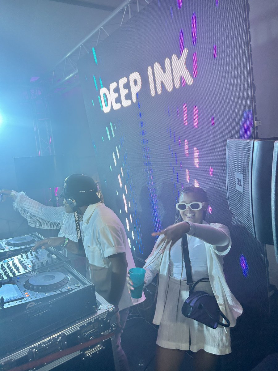 DeepinkSa's tweet photo. Another year 🙏🏿 let’s keep on #Dancing 💃 AfroTech To The world 🌎  More #music 🫱🏽‍🫲🏾 https://t.co/tFwtGqOYBI