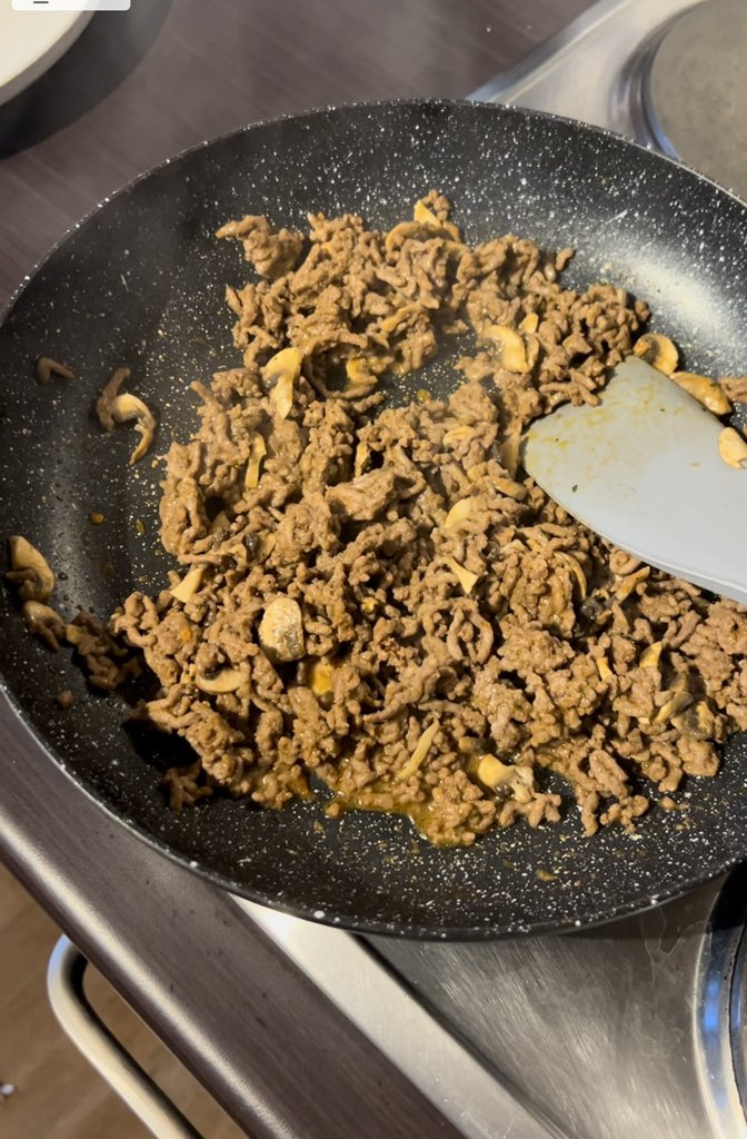 Charlie Pickles tweet media