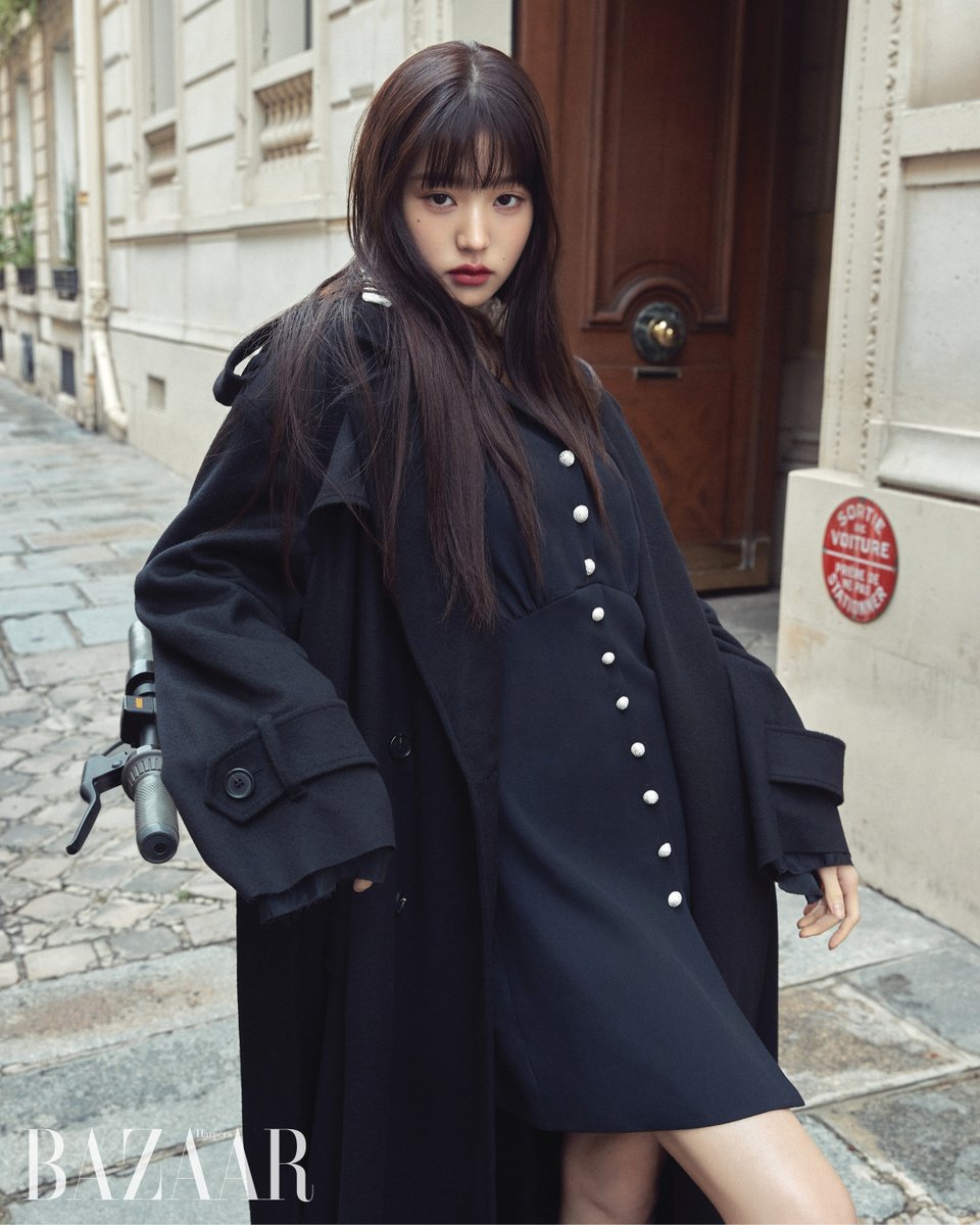 #WonyoungJang wears Miu Miu Holiday for Harper’s Bazaar Korea.  

Photographed by Yonggyun Zoo. 
Styled by Gayoung Seo. 
Creative direction by Jinsun Lee.  

#MiuMiuHoliday 
#MiuMiuEditorials