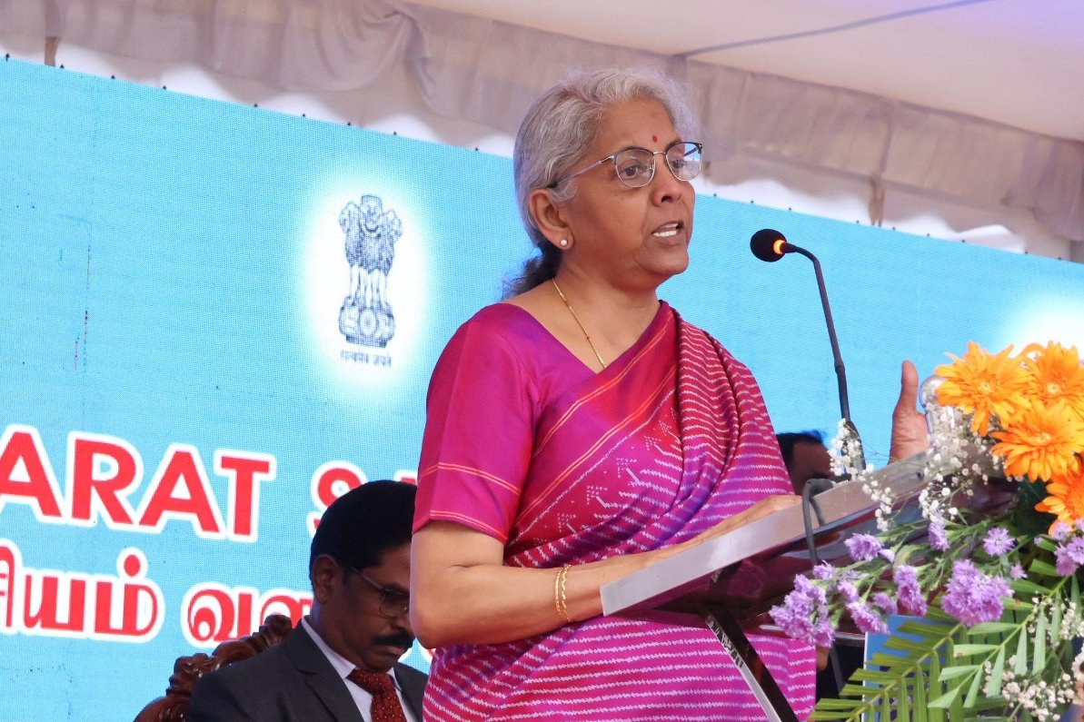 nsitharamanoffc's tweet image. Smt @nsitharaman addresses the audience at the #ViksitBharatSankalpYatra programme at West Mambalam in Chennai, Tamil Nadu.

#HamaraSankalpViksitBharat #ViksitBharatKaSankalp