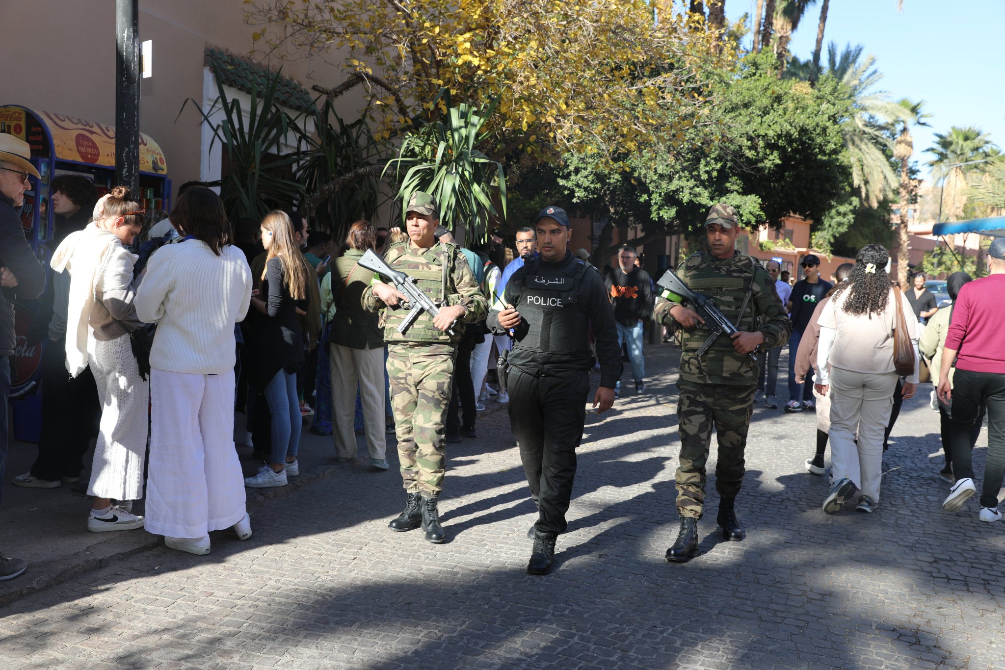 Photos de nos soldats et des Bases Marocaines - Page 12 GC_XU5yXYAEO7KS?format=jpg&name=large