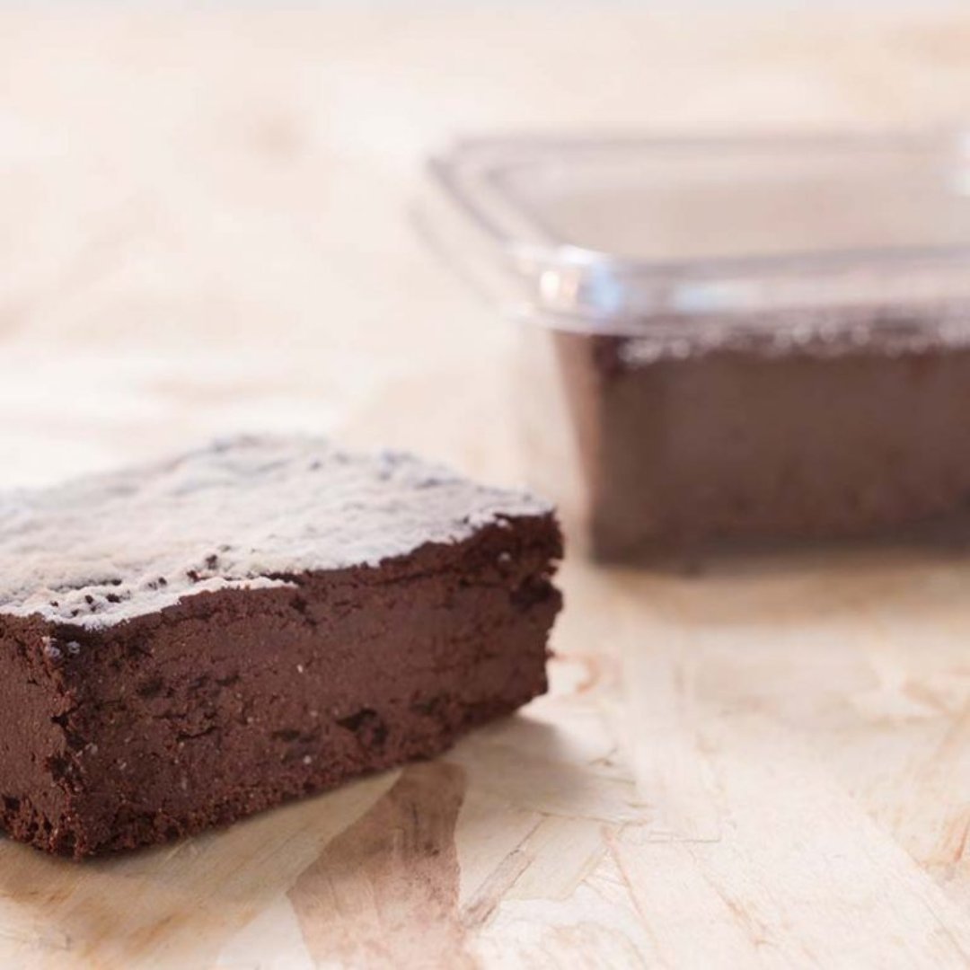 It's officially #Veganuary – the perfect time to try a new recipe!

You won't be-leaf how we transformed an aubergine into a delicious brownie 😍 bit.ly/474rs57

#VeganRecipes #ElectroluxProfessional