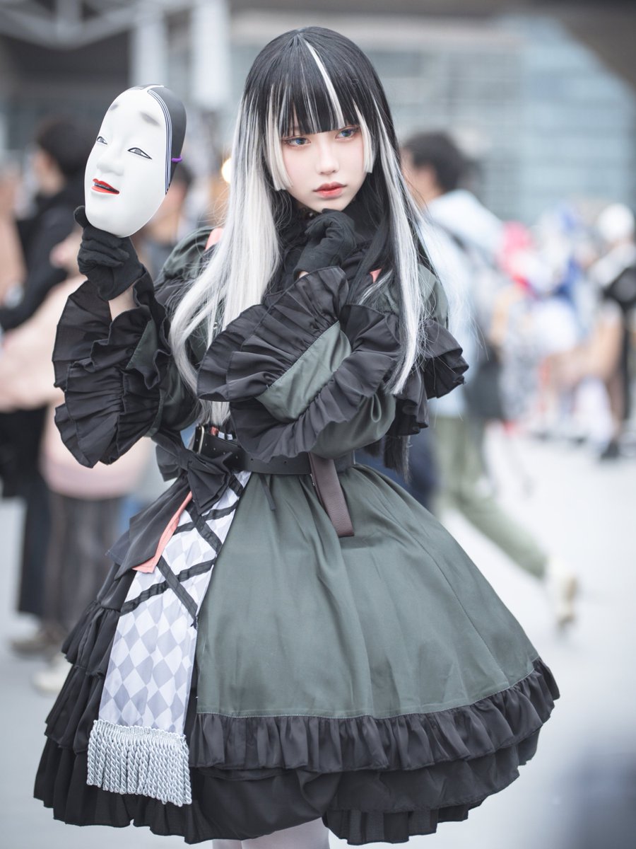 どうも皆様、一席らでんとお付き合い下さいな

#C103 #C103コスプレ https://t.co/7VasKoMalR