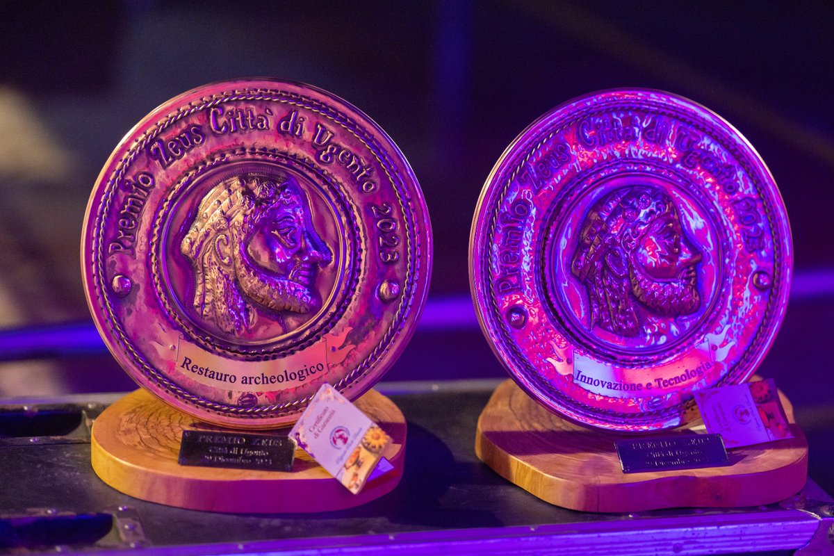 Consorzio_CETMA's tweet photo. #PremioZeus | Premio Internazionale di Archeologia
🏺#CETMA premiato per le “Attività innovative: #RealtàAumentata, ricostruzioni #3D, #gaming, sistemi olografici e guide interattive per la valorizzazione, fruizione e divulgazione dei contenuti culturali”🦾
#beniculturali https://t.co/ezcWk17Wmf