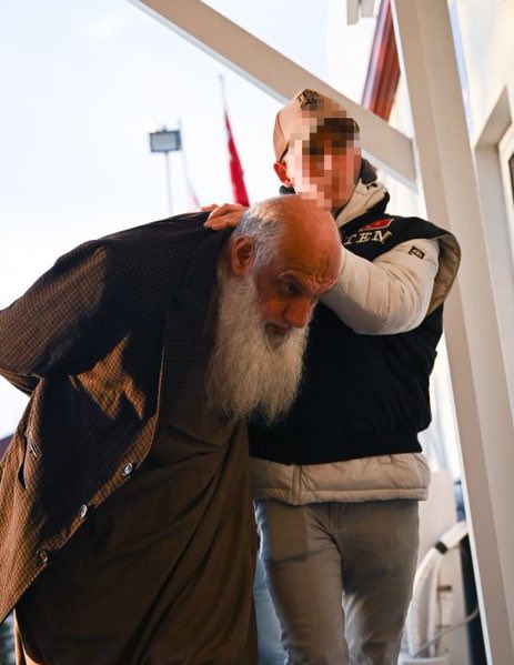 incisozluk's tweet photo. MİT’in yakaladığı MOSSAD ajanları sayısı 46’ya yükseldi.

Fotolara bakınca ne görüyorsunuz? https://t.co/zYxcLyQ62X