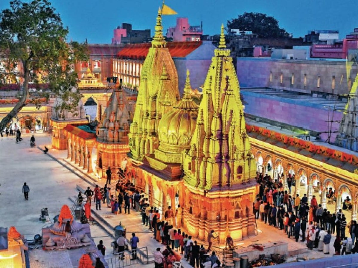 After Covid Break, Religious Tourism Grows Rapidly! Total Income to Temples Across India:- 2020 - Rs. 50,136cr 2021 - Rs.65,000cr 2022- Rs.1,34,000cr #Riliogus #Tourism #covid #Temples