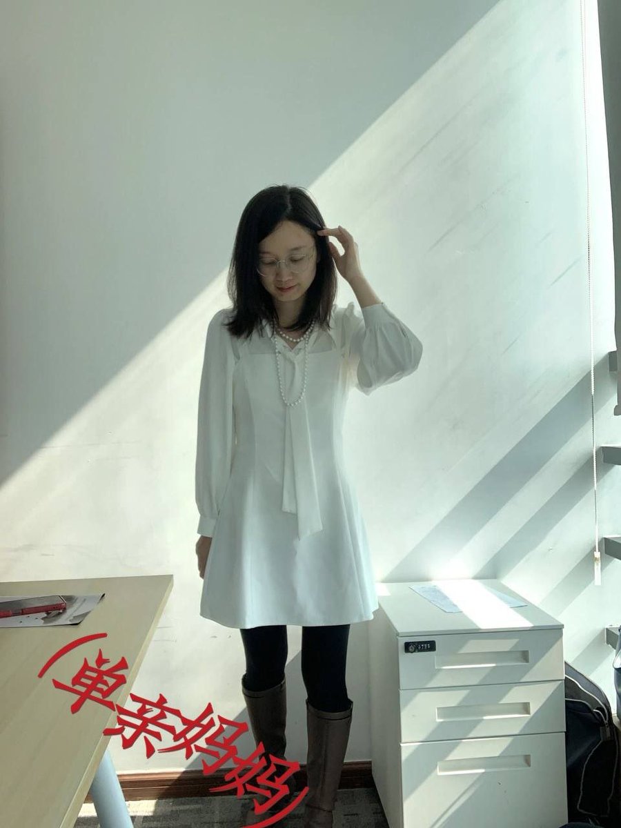 ButlerBran50726's tweet photo. 今天的☀️真的好大，内搭外穿正合适 https://t.co/6Vp3zOEoke