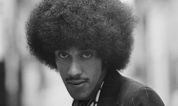 Remembering the mighty Phil Lynott who died on this day aged 36 in 1986. He was the Ace with the Bass in Thin Lizzy.🇮🇪 #PhilLynott #ThinLizzy #Crumlin #Dublin #WestBromwich