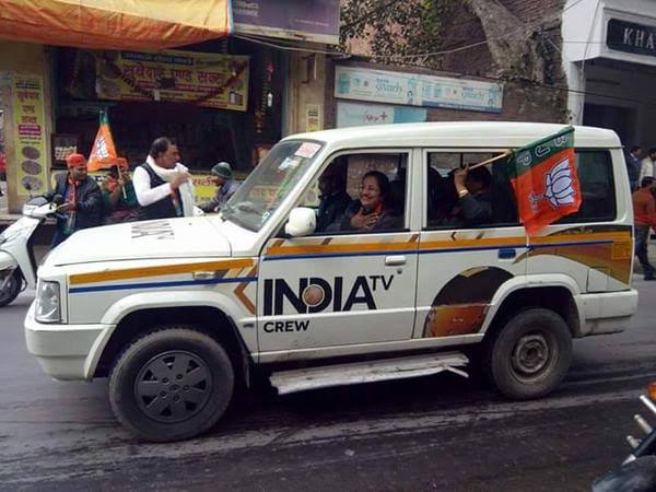 Jean17696307's tweet photo. @Congress_Indira desh ke paisa lutao 😂😂 https://t.co/9VUYkQoI30