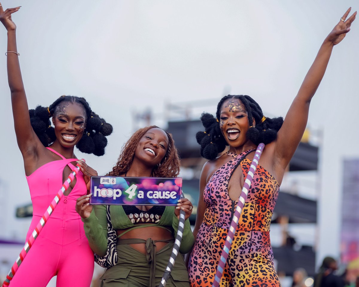 DallasKobby's tweet photo. Had the opportunity to create some memories for #hoop4acause aimed at spreading love and light, encouraging team collaboration, body positivity and adult play 💫
C/O #WaistWerq X #AfrofutureFoundation @Afrofuture @TeamUpNGO
📸 By Me
#Ghana #positivity #photography #repost https://t.co/mMKeijKoiR