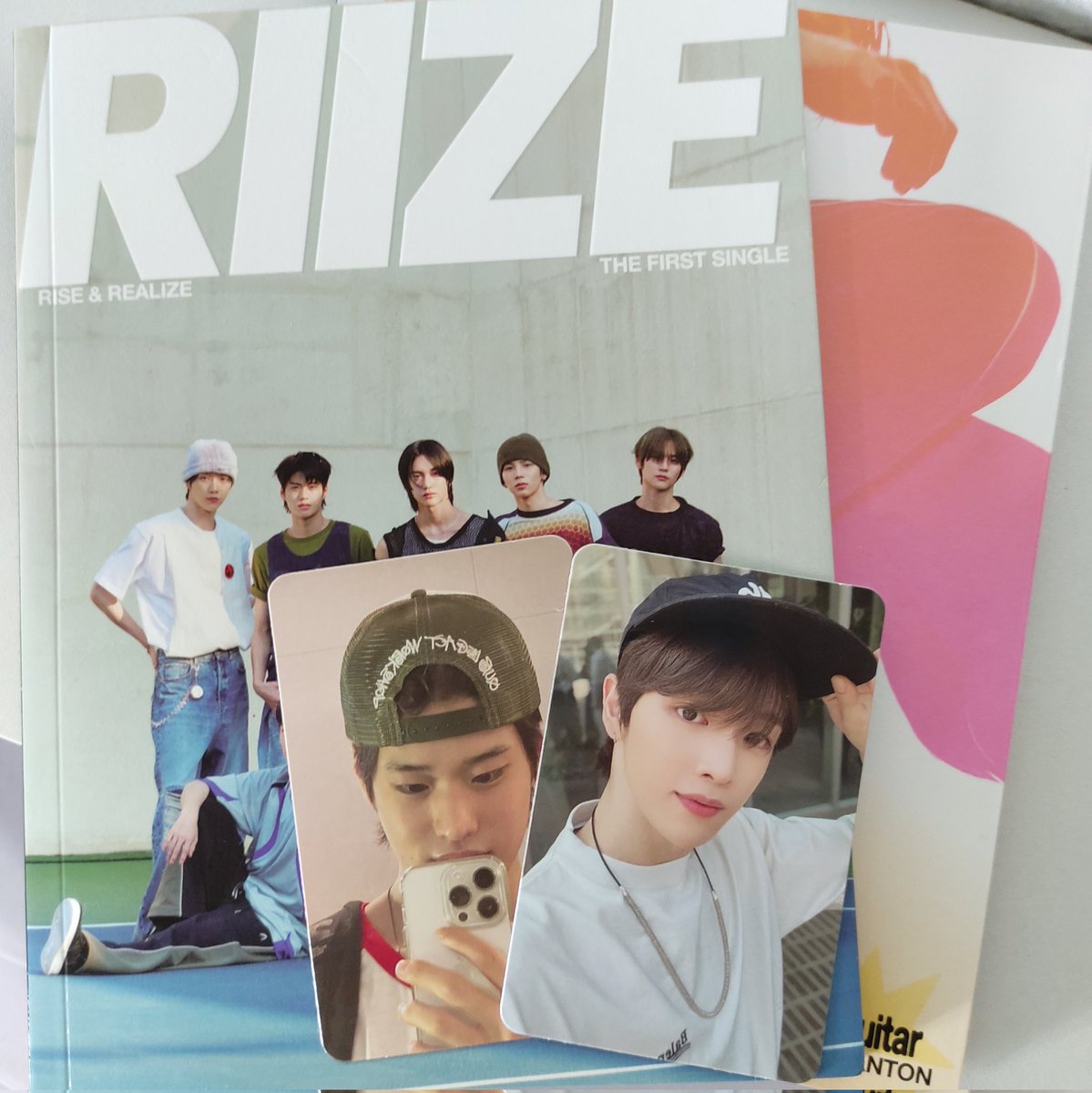 hsncart's tweet photo. 💌 --@neoverseph | #neoverseproofs
sorry vv late feedback, but my riize album arrived safely (w/ lucky pulls 🫶🏻)! tysm for secured packaging. till our next budol 💕💕
#mingmails https://t.co/03MuvYEZA7