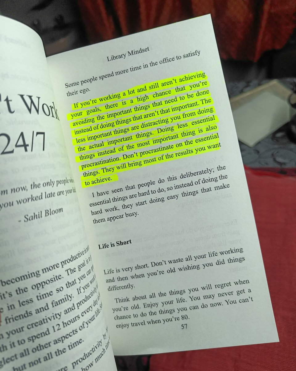 DiabolicalReads's tweet photo. "The Art of Laziness" is a short book written with straightforward approach. Beginners can surely learn a handful of things and implement them to get results.   

#books #selfhelp #theartoflaziness #librarymindset https://t.co/00MHMq31fS