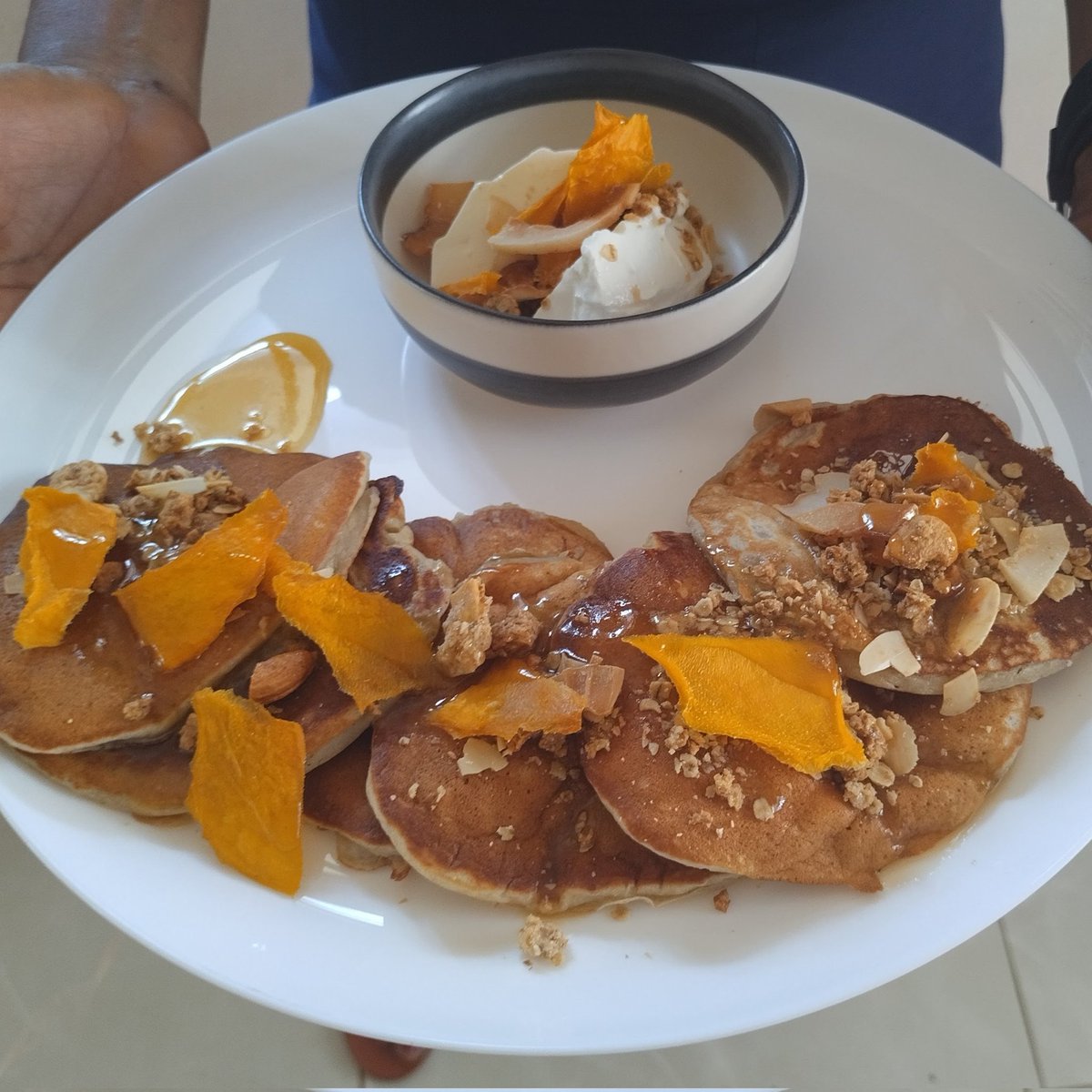 ColeStreetSL's tweet image. 🇸🇱Book your brunch this Sunday at Cole Street Guesthouse.
Fresh, homemade comfort food🇸🇱
WhatsApp+232 7816 9930 / +232 7817 0083

#SaloneX #SierraLeone #freetown