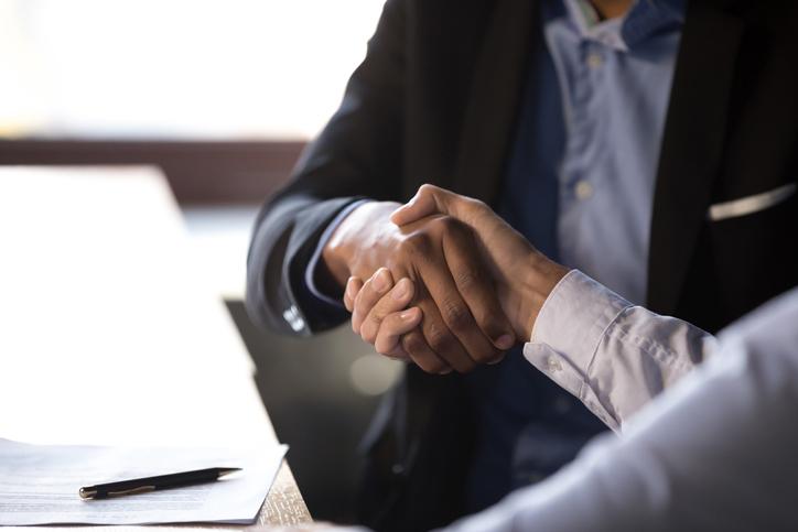 A guide to negotiation skills for graduate students: mastering job offer discussions will aid scholars throughout their career. Here is how to handle each stage of the process, from Gaeun (Gwenn) Seo of the Career Center at @GeorgiaTech.@C21U #THECampus bit.ly/3S3bx2J