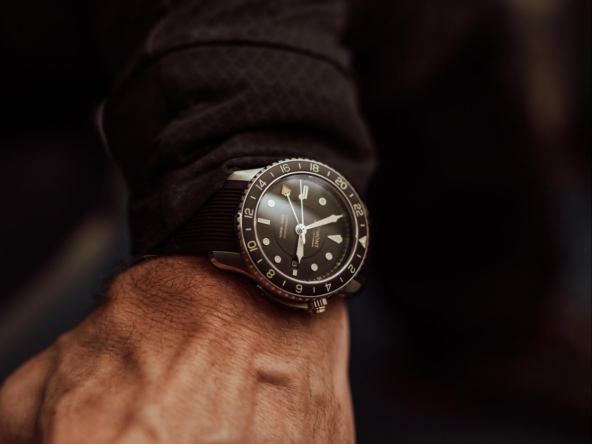 Bremont's tweet image. The new S502

The ultimate companion, a mission-ready tool designed to withstand any adventure.

Find out more at Bremont.com

#Bremont #toolwatch