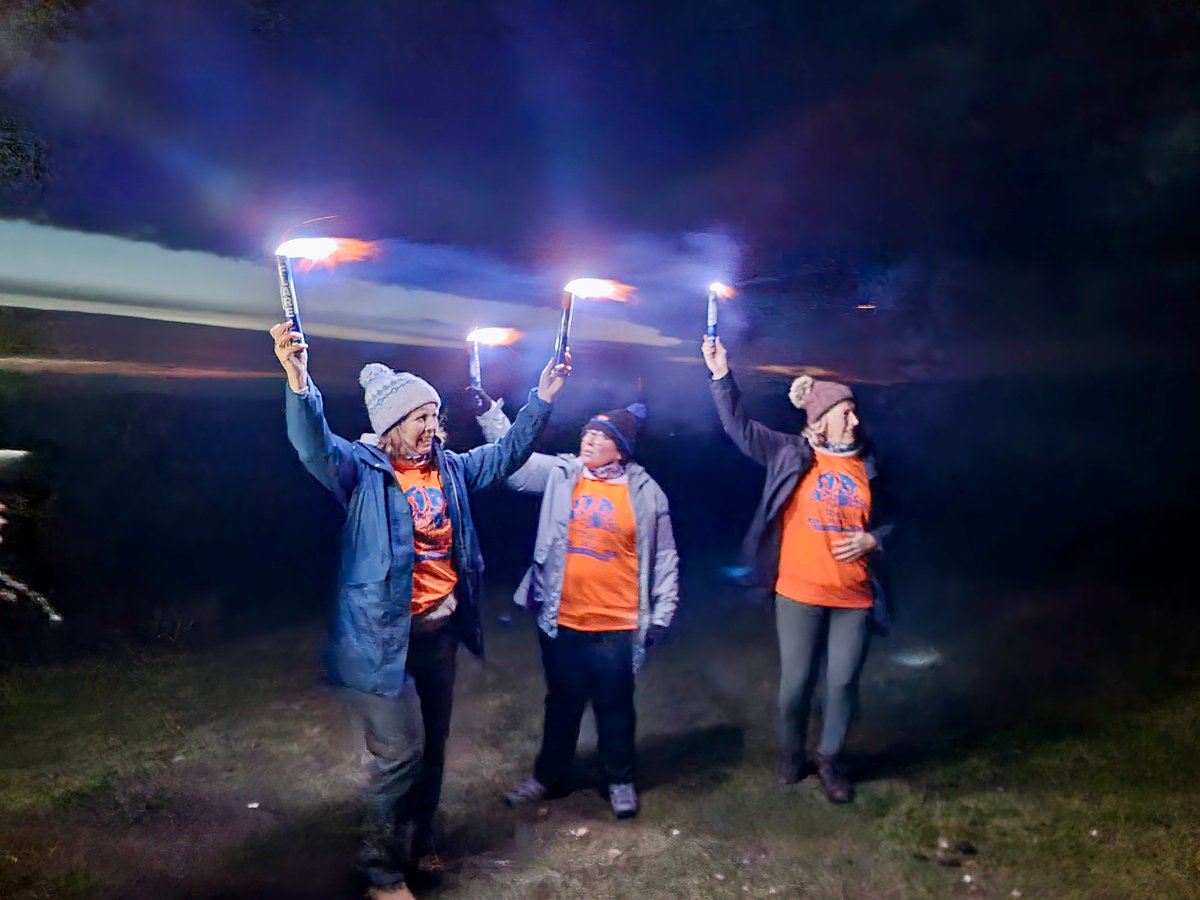 We hope you haven't got the January blues, but If you are struggling, why not set yourself a goal and join the <a href="/LightthelakesUK/">LightTheLakes</a>

It's a fabulous chance to unite, remember loved ones, and raise a few pennies for <a href="/cops_uk/">UkCops 📱+🚘=❌</a>

#PoliceFamily 
lightthelakes.org