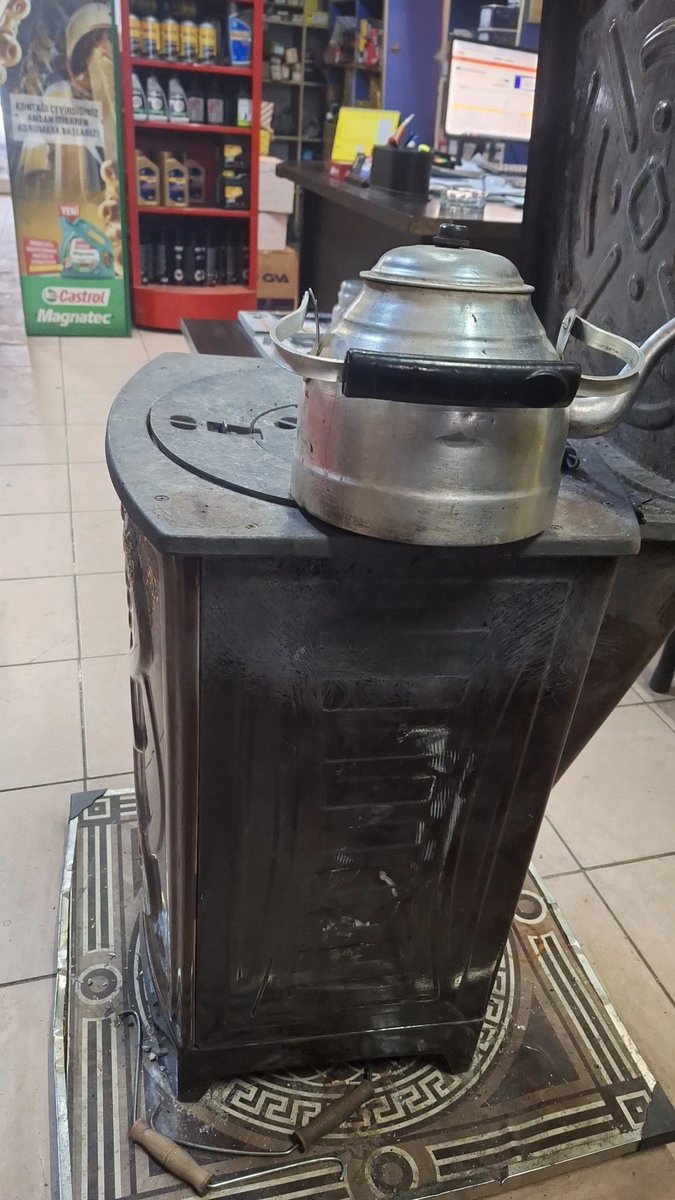 Sabah 8 de kalkıldı✅️
Sanayiye gidildi ✅️
Esnaf çayı içildi ✅️ 
Araba yapıldıktan sonra işe gidildi ✅️
