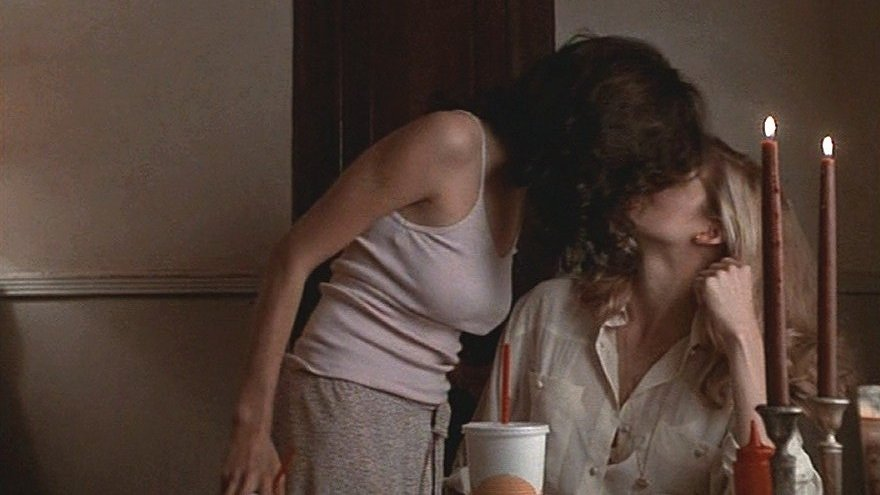 TheCinesthetic's tweet photo. gia (1998) dir. michael cristofer https://t.co/4A0ktPsnjZ