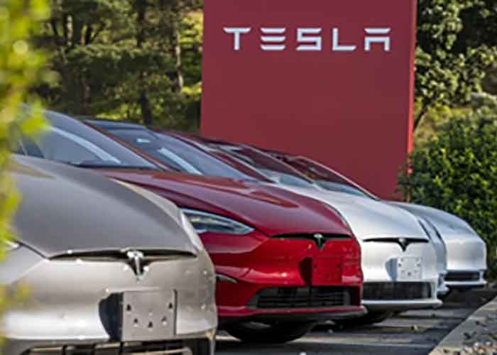 yespunjab's tweet photo. 6 carmakers to recall over 72,000 vehicles for faulty parts

#Tesla #Cars #kiasonet #FaultyComponents #NissanKorea

https://t.co/puyBmFgjm4 https://t.co/P6npQxllwX