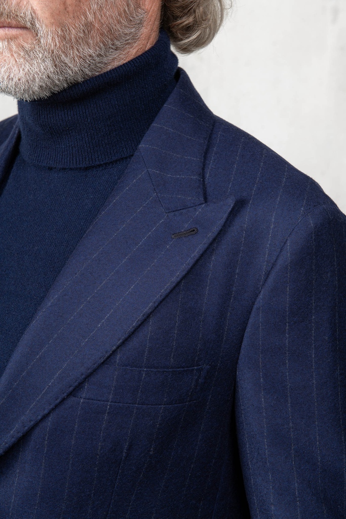 ParmaPini's tweet photo. Immerse yourself in the allure of our Blue Striped Flannel Suit from the Soragna Capsule Collection, expertly crafted in Italy.
https://t.co/uChNLGHbgo
#piniparma #stripedsuit #flannelsuit #bluesuit #suitstyle https://t.co/v7cZpQV27B