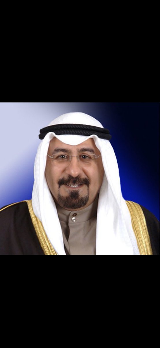بعد غياب ١٢ عام عن المناصب الحكومية
يعود لها رئيساً الشيخ #محمد_صباح_السالم

نسأل المولى عز وجل أن يوفقه ويسدد خطاه
ويعينه على حمل الأمانة