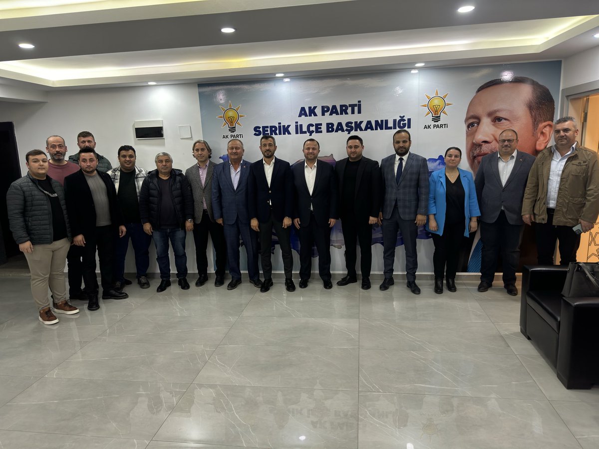 ahmetsoker7's tweet photo. AK Parti Antalya Milletvekilimiz Sn Av. İbrahim Ethem Taş Vekilimize nazik ziyarerleri için teşekkür ederim.

@alicetin_07 @ethemtas https://t.co/5aIuNRlj9u