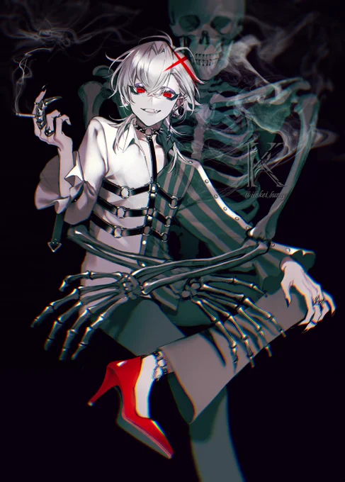 BLACK 