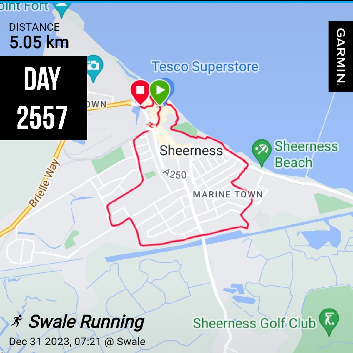 Lee365run tweet media