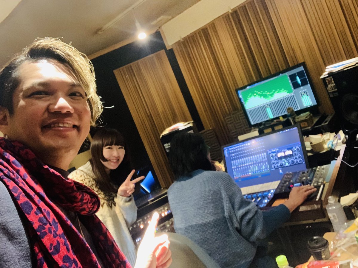 malandro_R's tweet photo. 本日から“とある”作品のミキシング&マスタリングがスタート!!
@藤沢 #StudioLightStuff!!!
エンジニア #成田浩一郎 さんのゴッドハンドで、今回もキレッキレのサウンドになっております😎
あっと驚く”とある”作品😆
ぜひぜひご期待くださいませ!!
#今井亮太郎
#日本コロム���ア https://t.co/cDrcoflHSD
